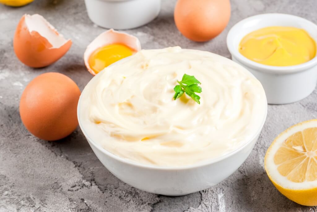 Homemade ketchup, mayonnaise and mustard - Mayonnaise recipe